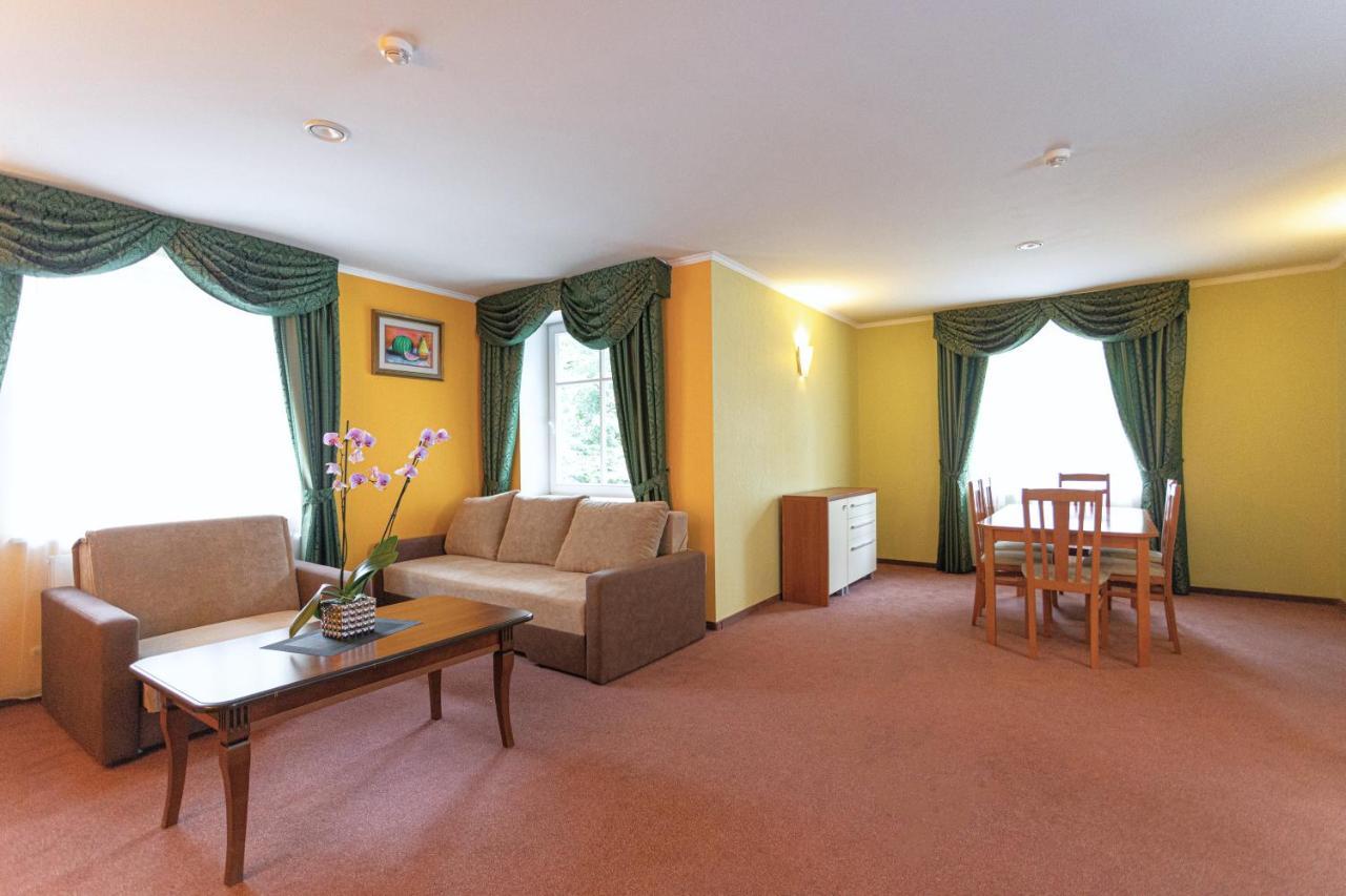 Good Stay Eiropa Hotel Economy Jurmala Exterior photo